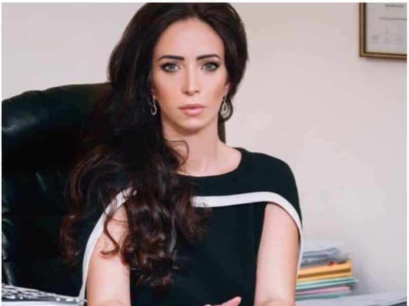עוד עידית גור אריה רשמת הוצלפ פמיניסטית שמעקלת גופות וגוויות