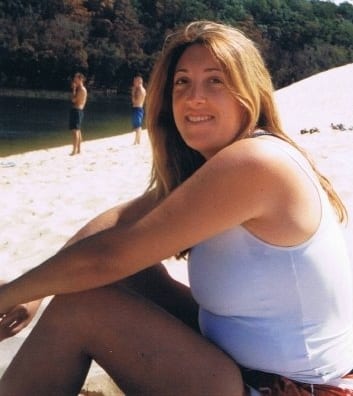 לורן אקוקה חושפת ציצי של מנגלה ב 2007