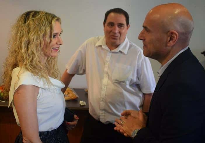 הרומן של רונית פוזננסקי עם אפי נוה ורפי ארניה משקיף