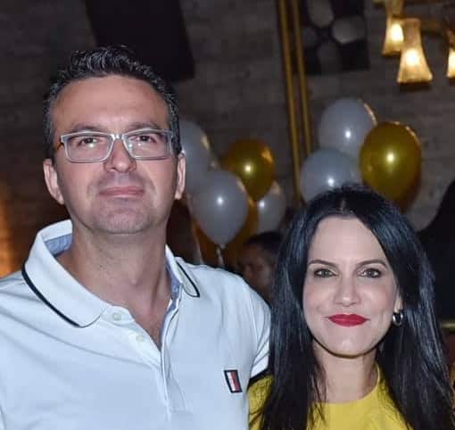 ענבל הראל תופרת התיקים ובעלה דביר אלטיט