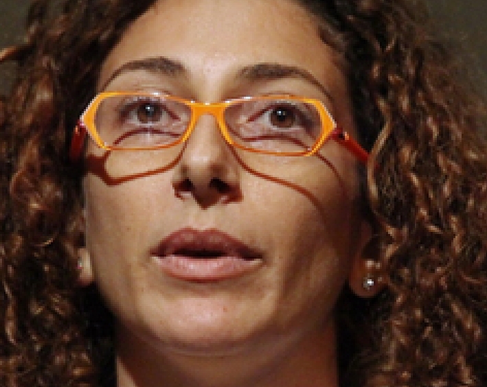 רונית קריספין צרות משפטיות בצרורות נכנסת ויוצאת מבתי משפט