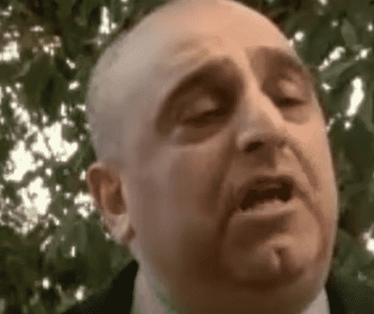 יוסי נקר המטורלל שמתהפך על הלקוחות שלו