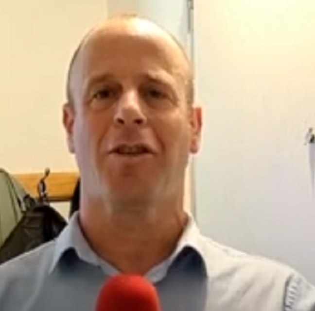 יואב אבן תקע זין ענק בתחת של פרי פתאל וחטף מעצר אצל בני שגיא