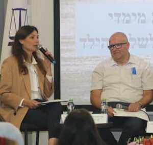 עובד אליאס ורומי קנבל שני פמיניסטים פמינאציים שהזדווגו להם יחדיו