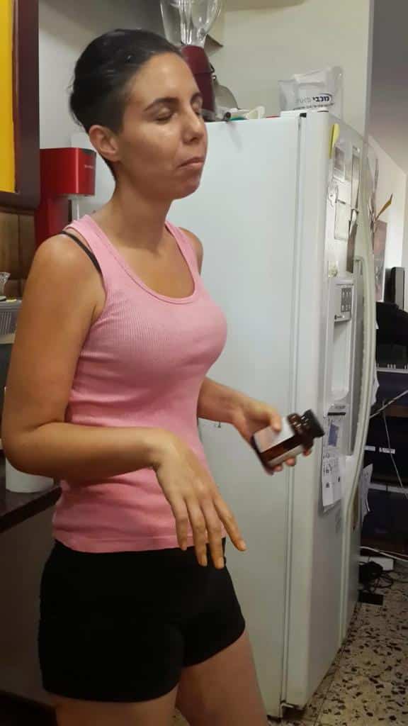 אודליה צריקר קארין ברנוביץ לאחר לילה עמוס קוקאין