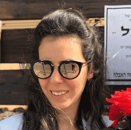 מאיה הראל שיקר איזה כייף להיות דיילת גם רואה עולם וגם עושה מין