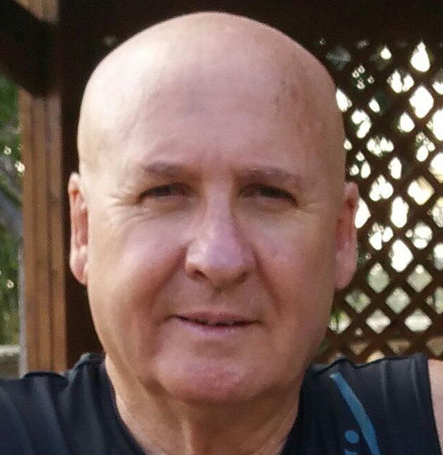 אלי אלון פרצוף תחת סוחט גברים ומייצג פות מסריח