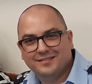 ניר גטניו זנזון משטרה בשירות הקגב בהשראת סטאלין