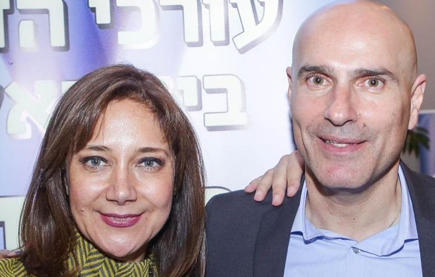 אפי נוה עם רויטל סוויד שהיתה מהפיגשות הראשונות