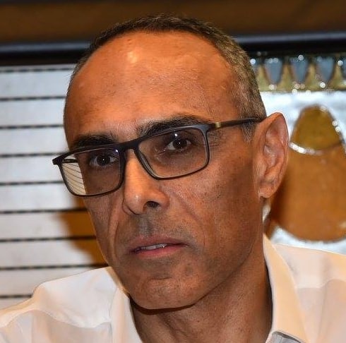 בועז קראוס זה שקרוליין עידן אמרה שהוא לא מתאים להרצאות בלשכה