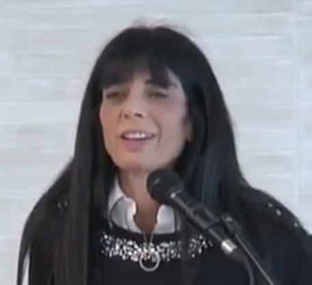 מיכל ברנט מיקי ברנט בעד משמורת משותפת אבל קורעת תחת במזונות
