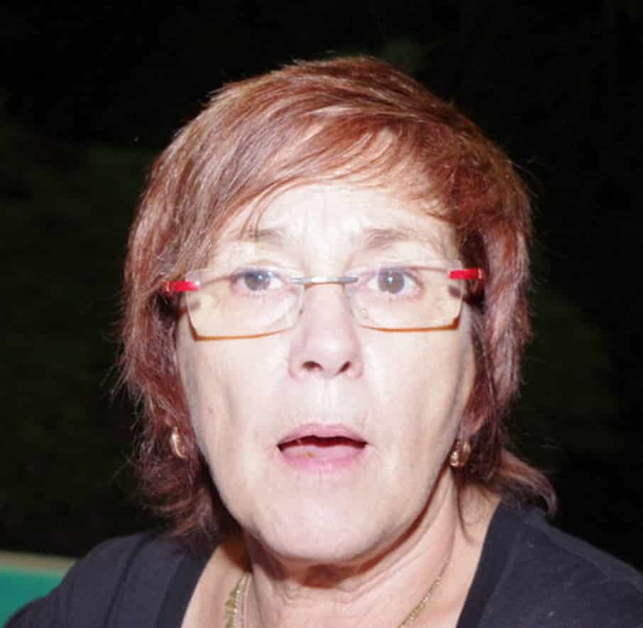 יעל הרמל היתה עוס רווחה פמינאצית וכעת עושקת קשישים בעמותת רעות