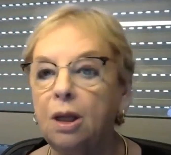 דורית ביניש נשיאת העליון לשעבר כלבת מגדר פמינאצית וזנותית ברוח מנגלה