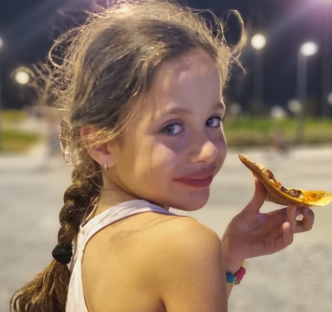 הילדה של שירן נגרי עדן רעבה למזונות מי יאכיל אותה