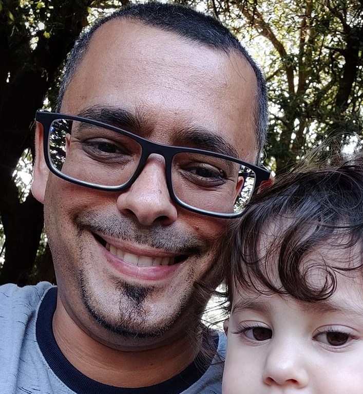 ניר ברקון טינופת וחלאה מגיש תביעות השתקה נגד גברים גרושים