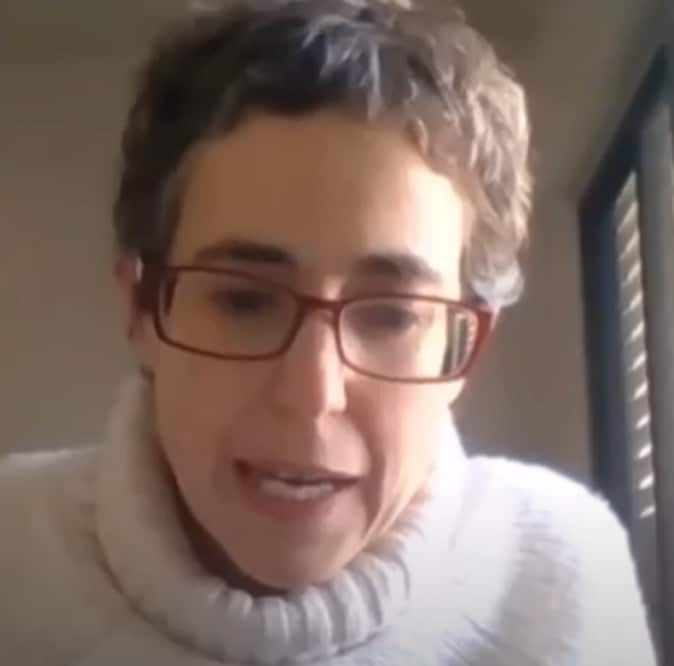 תמר פרוש פרקליטה שפותחת את הפה יוצא רק מבול של שקרים