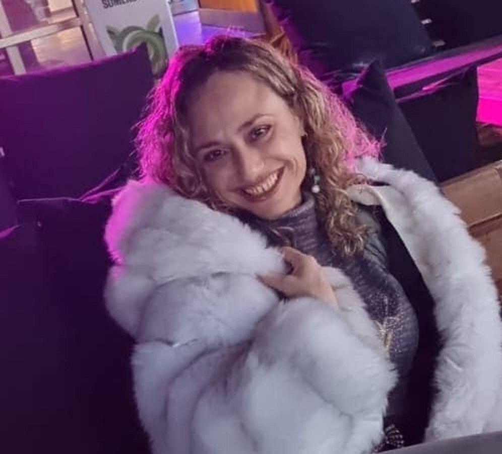 אלינה ליאלין כמה כסף אפשר לעשות מ 2 סטירות לחי