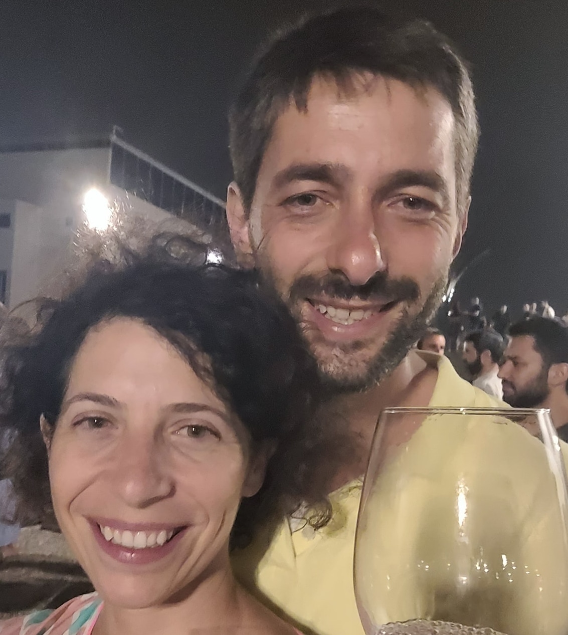 יוסף צ'חנובסקי מסניף כוס רקוב של יעל פרידסון בהמת מגדר פמינאצית בידיעות אחרונות