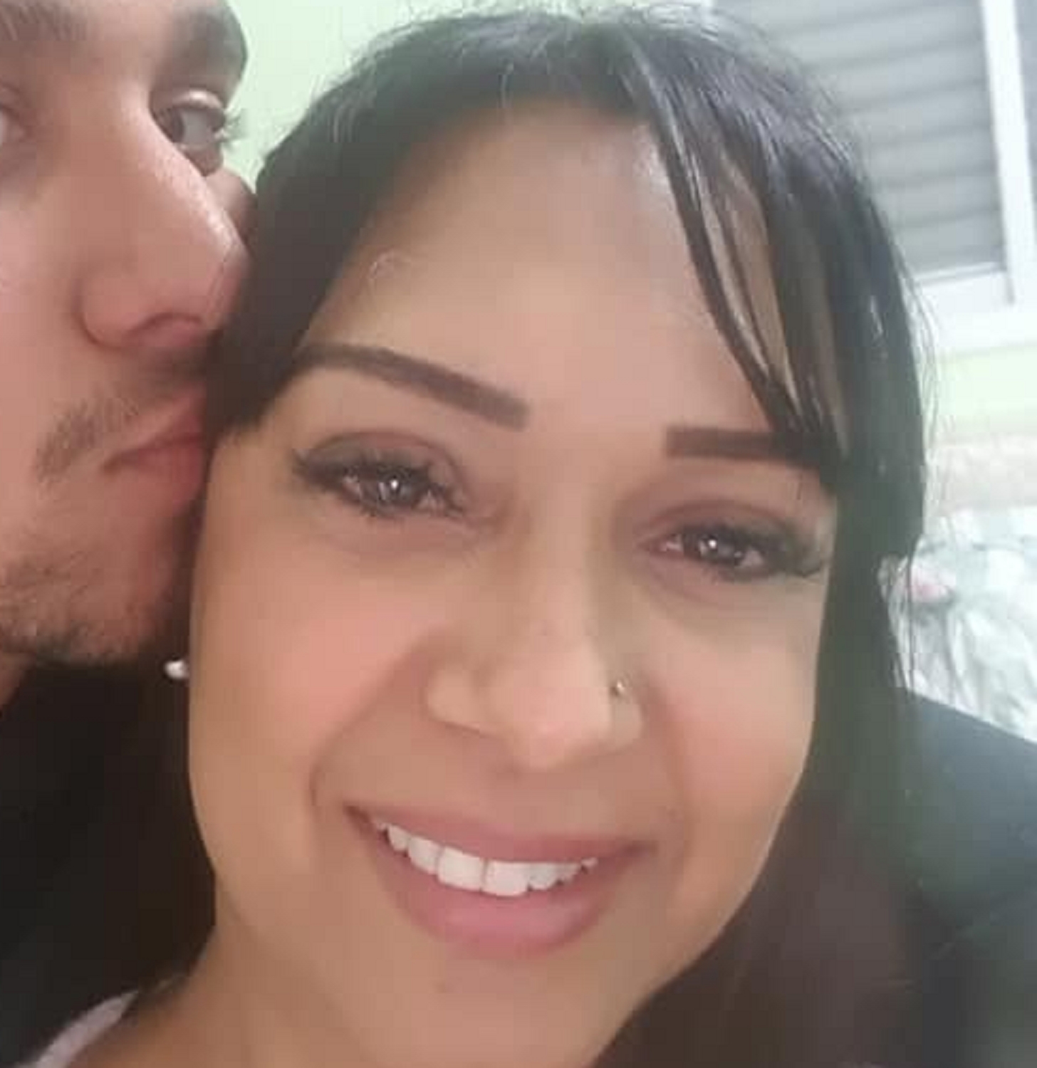 מזל דיגורקר קיסר זרקה סכין על הגרוש וחטפה 200 שעות שלצ