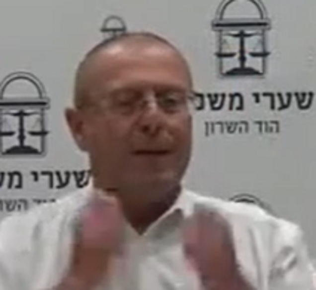 אריאל ואגו ווגינה כל הגברים סוטי מין כל הגברים לא שולטים ביצרים ורוצים מין