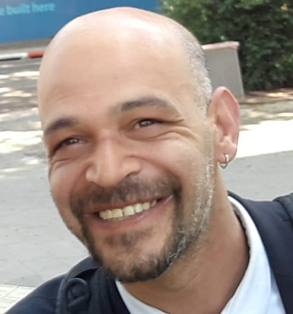 מיקי גבעתי מיקי וייס עוקץ מכל הבא ליד גם כשהוא בשלילת רישיון