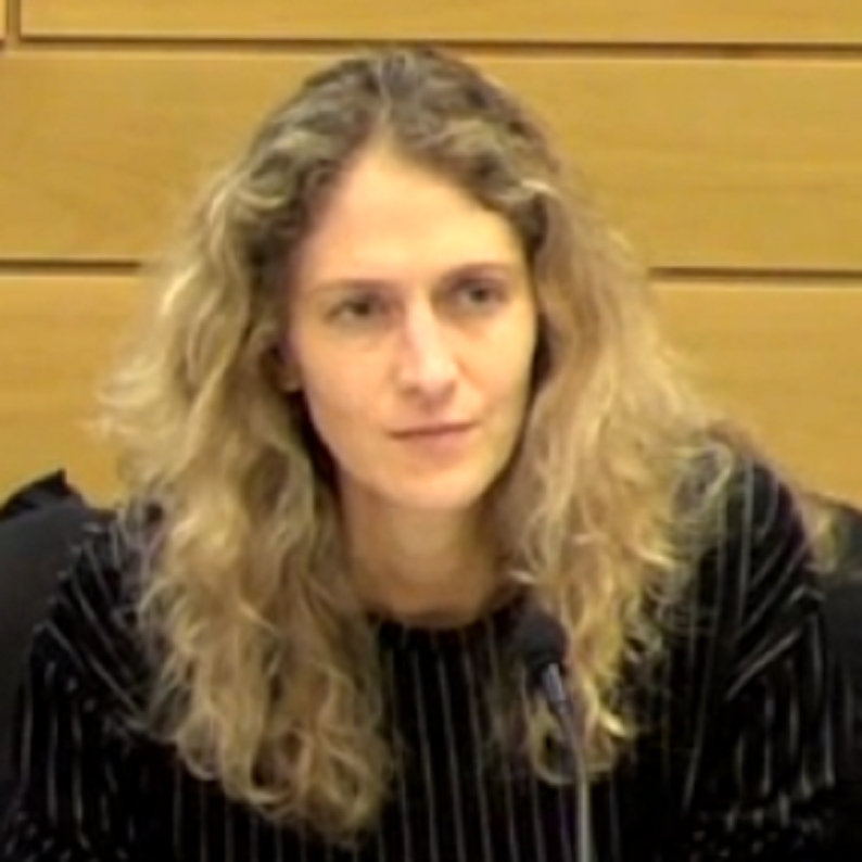 אורלי אלמגור דותן מומחית להינדוס סטטיסטיקה במרכז המחקר של הכנסת