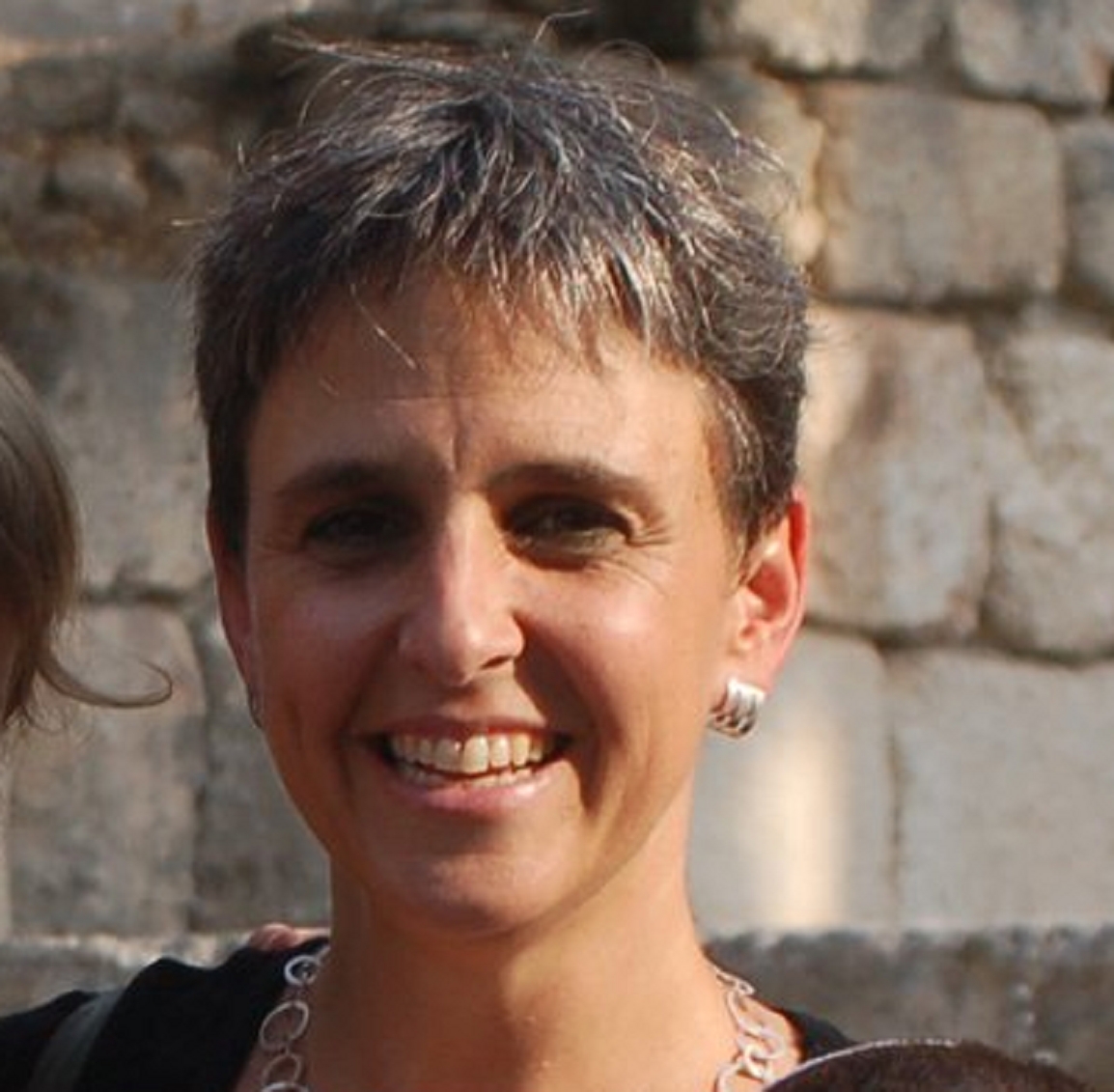 אילנה ג'ולי ירושלמי פרקליטות מחוז צפון מחפשת שתילי קנביס לפרנסתה