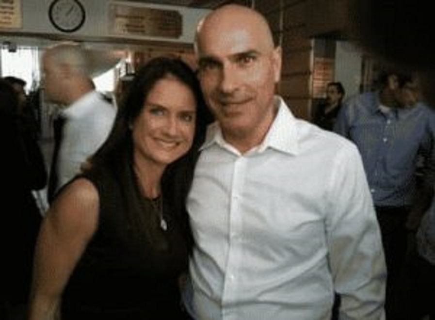 אפי-נוה-וסוזי-עוזסיני-ארניה-שפתחה-לו-טוסיק-לקידום-בעלה-רפי-ארניה 2