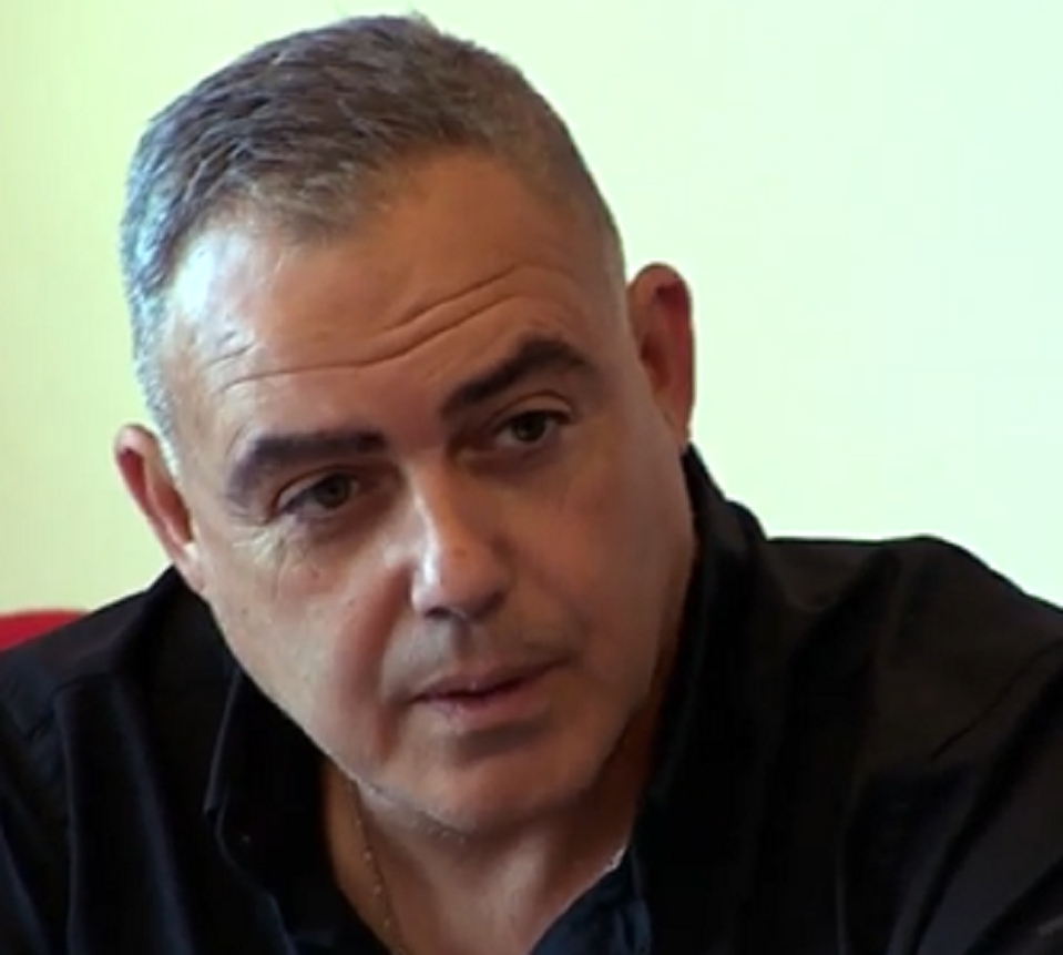 אילן סרדל שלחו עליו מכתבים אנונימיים ומחש זימברה לו את התחת