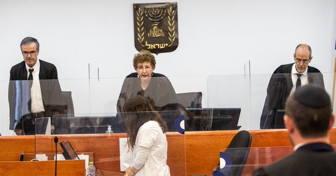 שלישיית שופטי ביבי חוטפים על הראש מהדליפמנים של ליא בן ארי