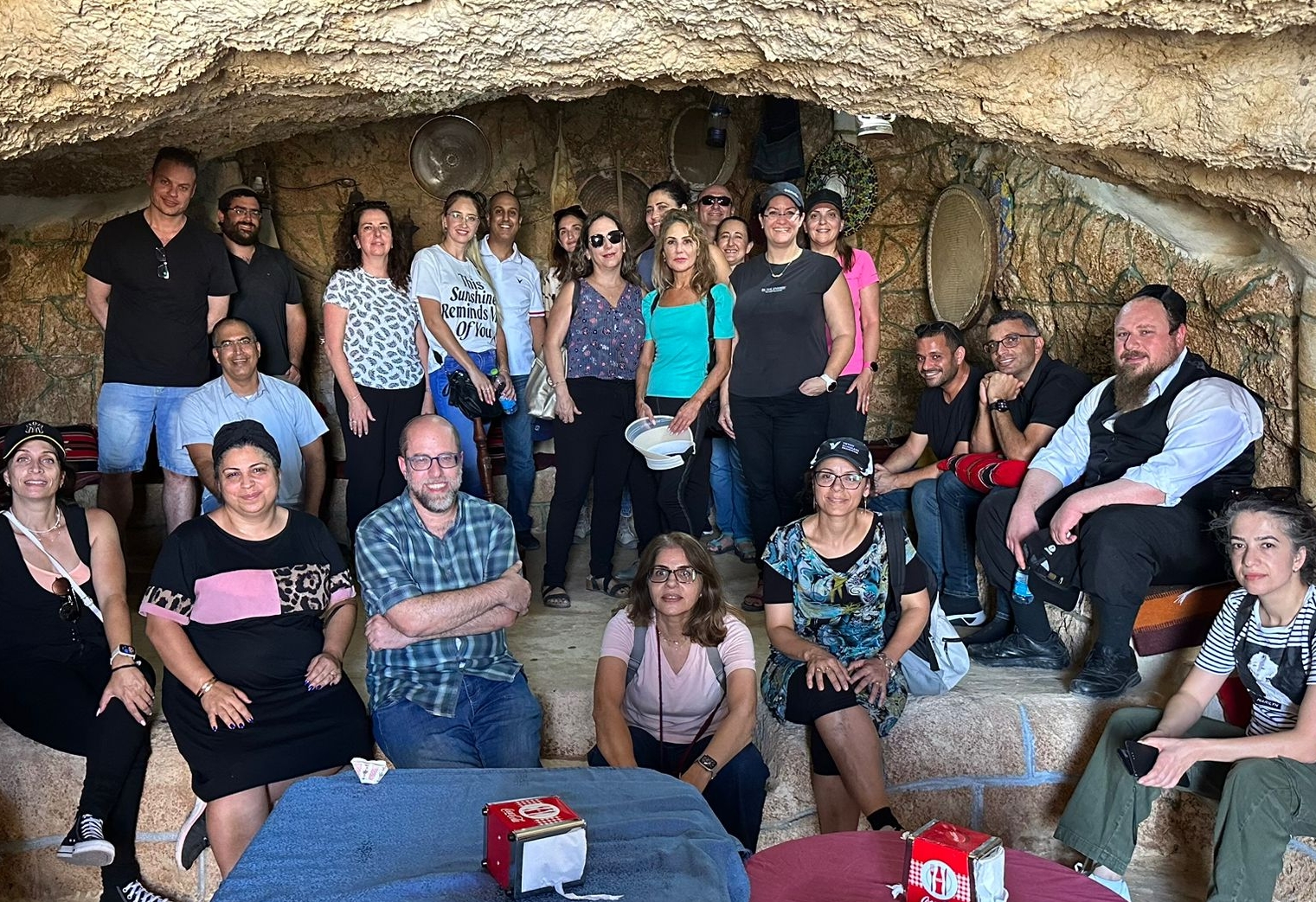 כנופיה של תופרי תיקים פרקליטות מחוז דרום קיבלה טיול פרס על תפירת תיקים