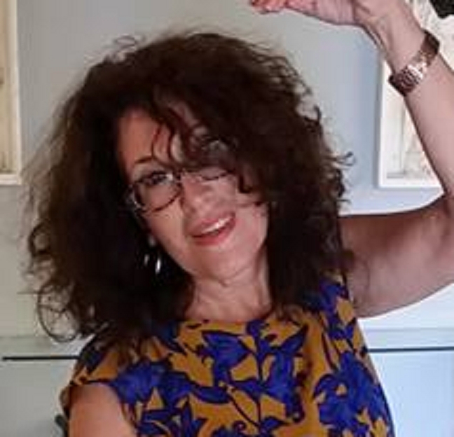 בתיה זכי כלבת מגדר פמיניסטית חוללה שואה בגברים ישראלים בחיפה