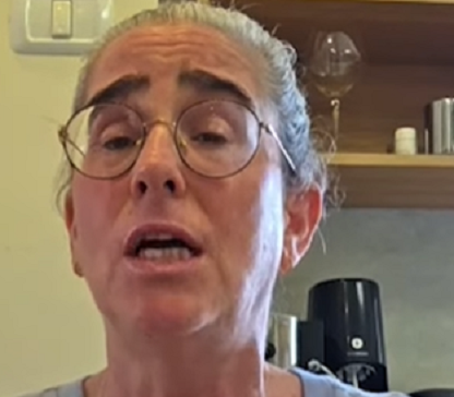 נטע הימן מינה אמא שלי עשתה כייף חיים כחטופה בעזה