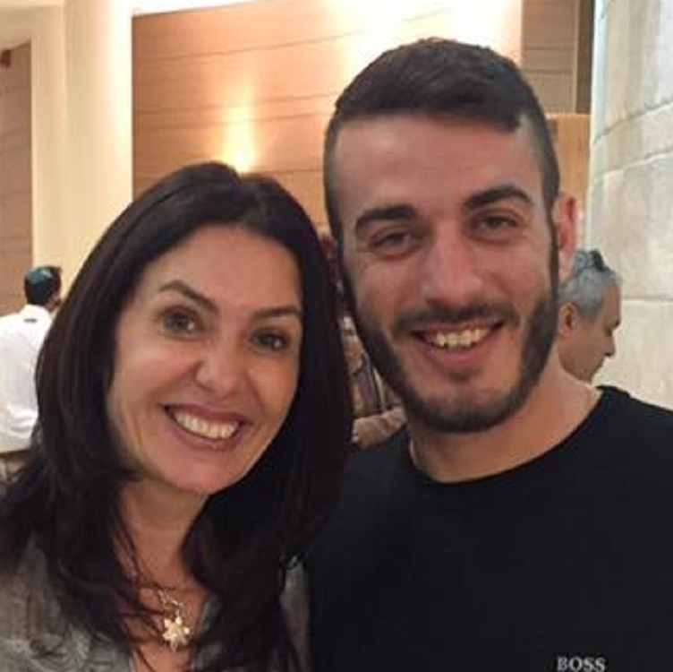 יוסי חיאק עם חברת כנסת מירי רגב