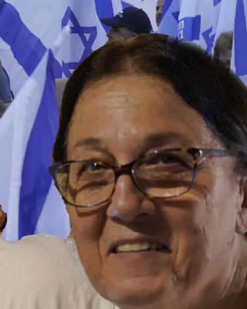 בינה דרור אחראית על הפקת ווגינות הווטרנים בקמפיין אתה אשם נגד ביבי