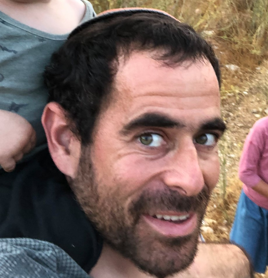 אלנתן רוקח מעלה אילן קדומים