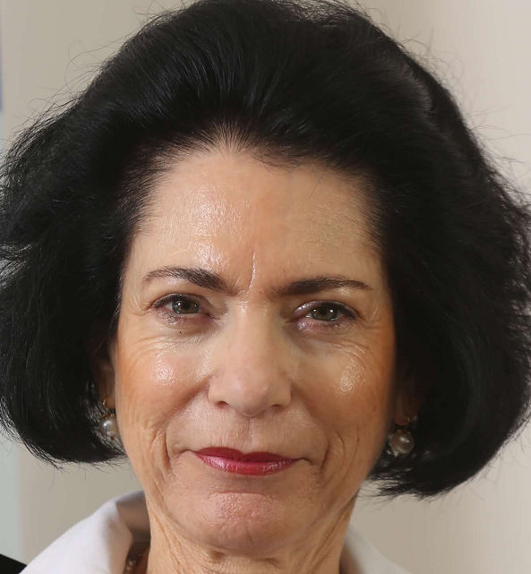 ליאורה ברודי כלבת פמיניזם תקעה את שלומי בלומנפלד במעצר