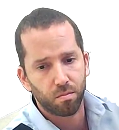 שי שטמר שוטר ממשטרת הבבונים פ"ת חוקר שעושה את העבודה המלוכלכת לבוס גדי בש