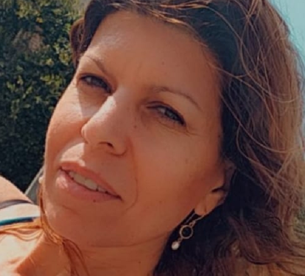 טלי ואקנין שוטרת פיתתה את גיל גולגולבסקי באפליקציה למין וירטואלי