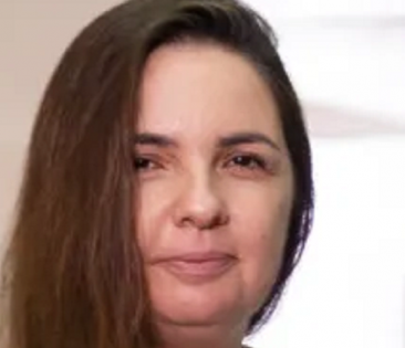 ציפי גז נחש צפע מלוכלכת קיבלה פרס מינוי מפוקפק לשפיטה