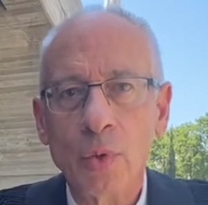 נבות תל צור לקקן תחת של הפרקליטות מוכר את הלקוחות שלו