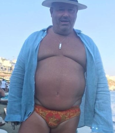 רני רהב דוגמנות מסלול נחשק ביותר בעולם הפותמוביל