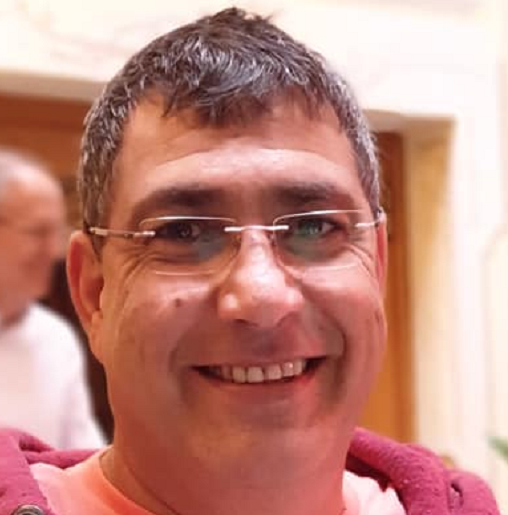 משה אריאל עשה קומבינה מקניית דירה ופליפ תוך 4 חודש וחטף שומת מס הכנסה