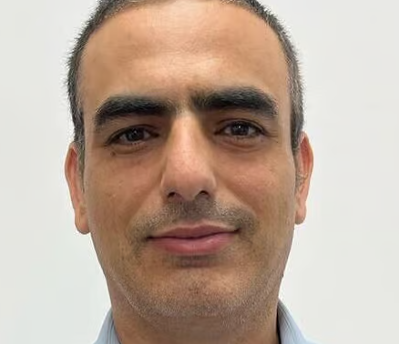 אורן מיארה בזבז זמנו על תיקי מין וסקס בצימרים