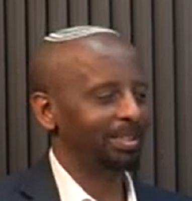 גדי פקדו שותף של יוסי פניזל ניצול מיני של נשים גרושות