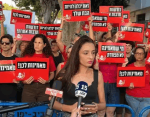 פסטיבל טאיסיה גם נהנתה ממציצת זין וגם סוחטת כסף