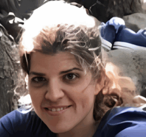 יעל ריצ'קר טיפשה נכנעה לרונאל פישר