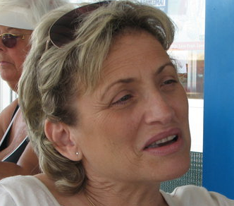 עפרה ארן עובדת סוציאלית מנוולת בשירות הנוחבה