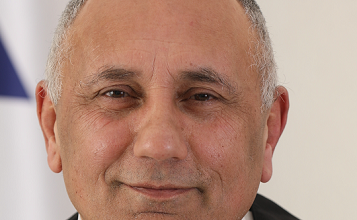 השופט אברהם אברהם כלב סורי ממשפחתו של אל ג'ולאני