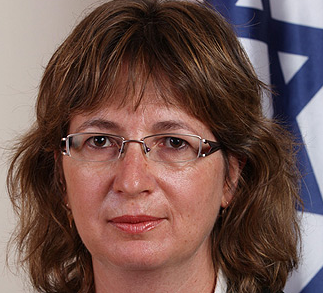 שירי הימן אצלי הכוס תמיד מנצח